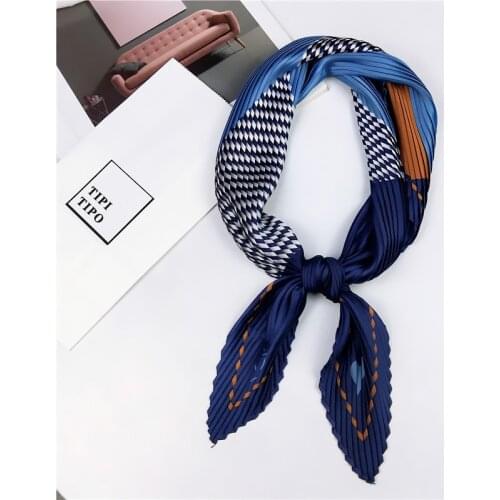 Yishine Wrinkle Neck Women Geometric Hearts Prints Fashion Crepe Kerchief Scarves New Headband Crumple Handlebag Wraps Scarf