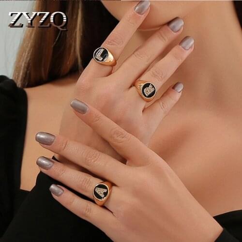 ZYZQ Creative Rhinestone English Alphabet Ring for Women Signet Chunky Round Top Initial Letter Stamp Zinc Alloy Fashion Jewelry