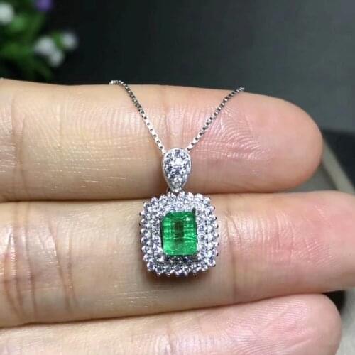 Natural green emerald gem Pendant natural gemstone pendant S925 silver Classical lovely pincushion Princess girl gift jewelery