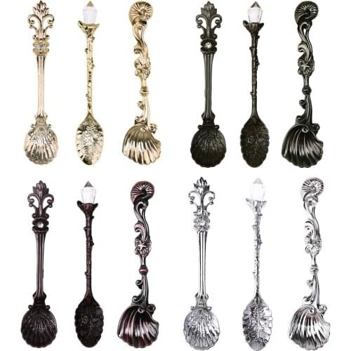 3 Pcs Vintage Coffee Ice Cream Spoon Metal Alloy Carved Dessert Candy Teaspoon Retro Table Decor Tableware Supplies