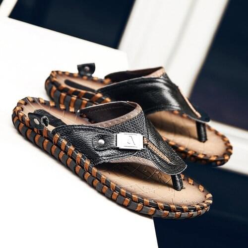 New Brand Summer Mens Slippers Sandals Casual Shoes Black Brown Leather Rome Beach Sandals Men Metal Flip Flops Slippers 2021