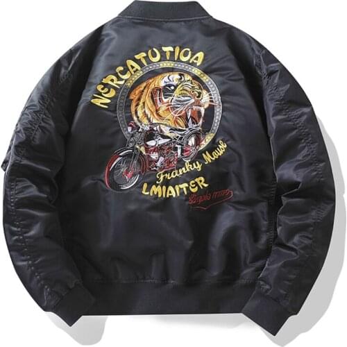 Autumn Winter Embroidery Bomber Jacket Men Yokosuka Sukajan Embroidered Japan Ma-1 Baseball Coats Pilot Jacket 2021