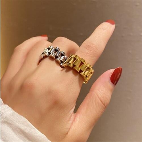 European and American Retro Fashion Mechanical Style Hip-Hop Bungee Strap Sitanium Steel Chain Index Finger Ring for Women Men