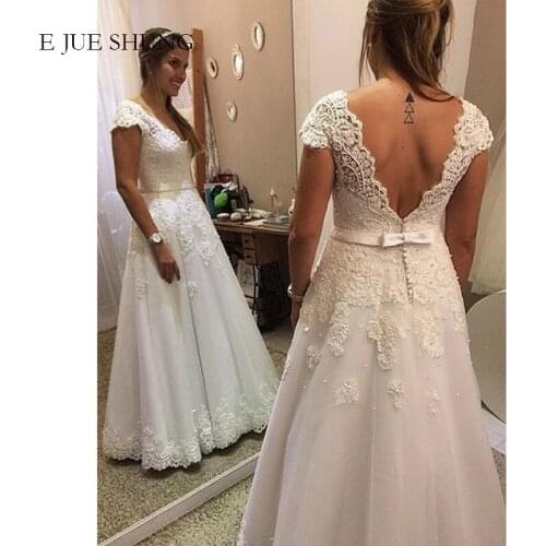 E JUE SHUNG Vintage Lace Appliques Wedding Dresses V-neck Backless Pearls Wedding Gowns Cap Sleeves Bride Dress