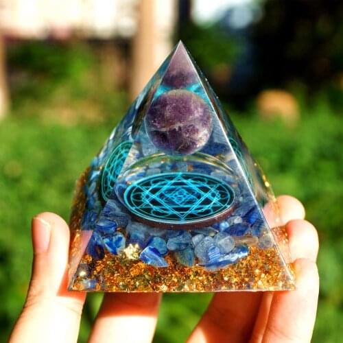 Handmade Orgonite Pyramid 60mm Amethyst Crystal Sphere with Kyanite HEALING Cristal Reiki Orgone Pyramid Chakra EMF Protection