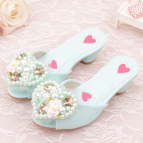 Childrens lacquer slippers girl fashion heart-shaped pearl lace flower home shoes cool drag girl elegant Princess shoes 705