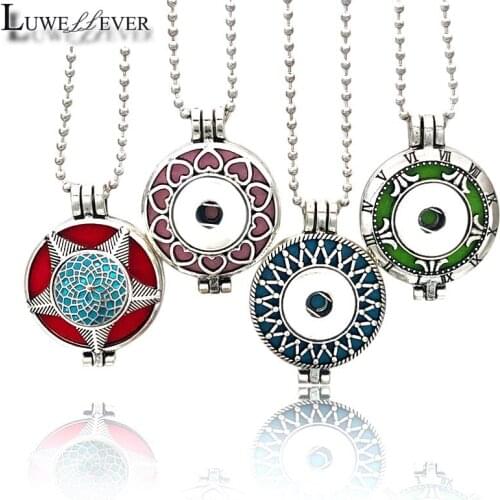 LUWELLEVER Women's Medallions