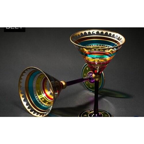 Hand-painted red wine glass high-footed cup home glass wine creative cocktail glass bar large wine glass painting