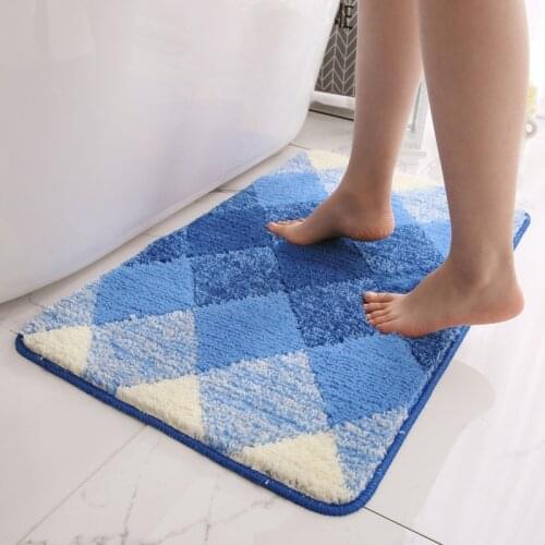 Fashion hot sale New flocking home door slip mat house hold bathroom bathroom Comfortable Bath Paddoor absorbent mat door mat