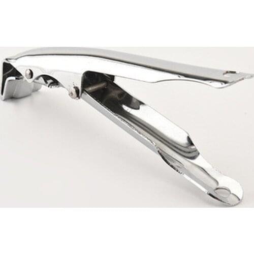 2021 New Stainless Steel BBQ Grill Grate Lifter Gripper Anti-Hot Plate Pan Clamp Clip Ironing Plate Clip Tray Device Oven Holder