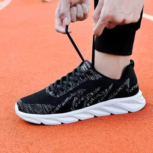 Womens shoes lovers casual running mesh fly woven men and women sports comfortable and breathable large size vulcanized shoes