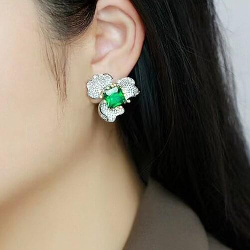Fashion Three Petals Flower Stud Earrings Luxury Inlay Full Zircon Silver Exquisite Jewelry For Women Wedding Valentines Gift