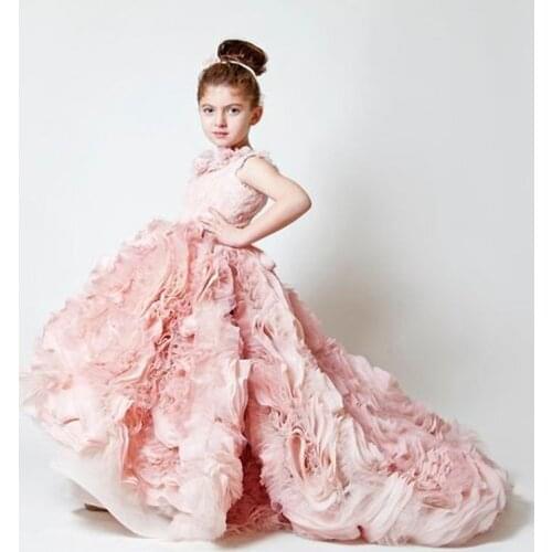 Hot Grace Flower Girl Dresses Blue Pink Champagne Luxury Sleeveless Expansion Ruffles Flowers Little Girls Pageant Tulle Gowns