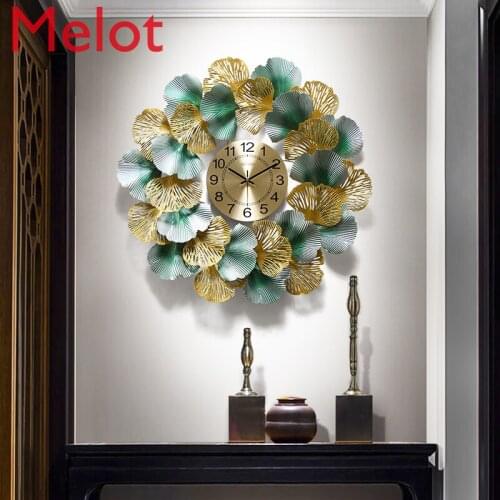 New Chinese Wrought Iron Ginkgo Leaf Luxury Wall Decorative Clock Wall Hanging Crafts Home Livingroom Club Wall Mural Decoration