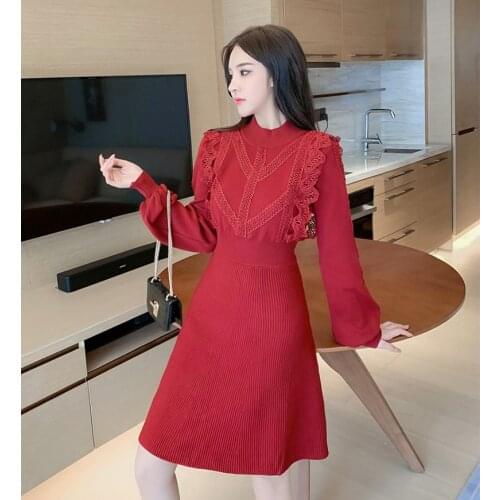 2020 New Autumn And Winter O-neck Knitted Dress Female Celebrity Style Slim lantern sleeve Fashion Lace patchwork Knit Dress