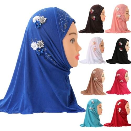 Beautiful Small Girl Hijab with Handmade Flowers Fit 2-6 Years Old Kids Shawls Pull On Islamic Muslim Scarf Head Wrap Wholesale