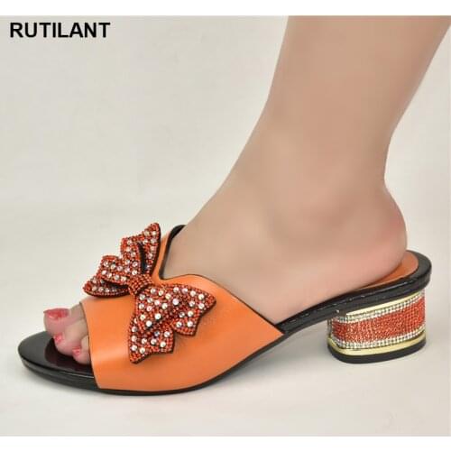 Designer Shoes Women Luxury 2021 Elegant Crystal Shoe Women Shoes Ladies Footwear Comfortable Fashion Sexy Wedding Shoes Female