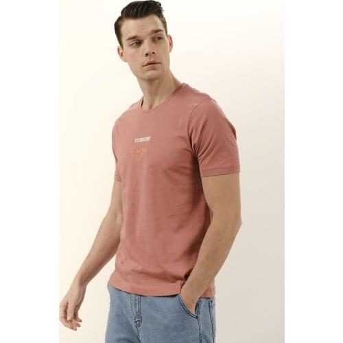 Femand Embroidery Detail Men Bike Collar Slim Fit Tshirt