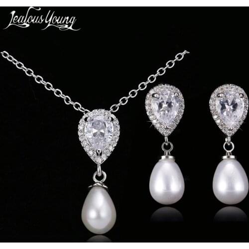 Luxury Simulated Pearl Earrings Pendant Necklace Sets with Pear Shape Zircon Wedding Jewelry Sets for Elegant Women