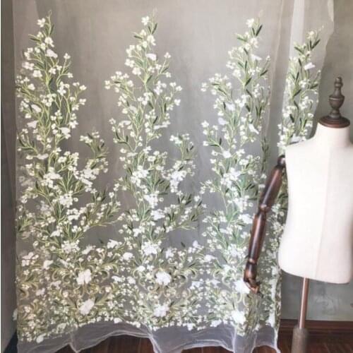 2 Meters Luxury Latest African Lace 2018 3d Lace Fabric Wedding Nigerian French Tulle Bead Lace Fabric 130cm Width Free Shipping