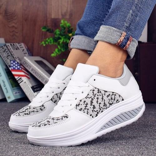 Women Casual Shoes Platform White Sneakers Designer Wedge Sneakers Casual Shoes Women Basket Femme Sneakers Women jkm
