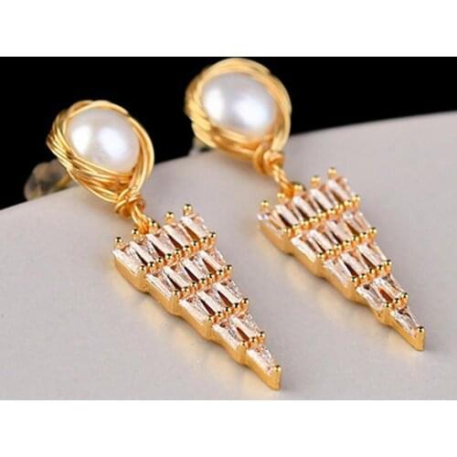 New Fashion Cubic Zircon Triangle Geometry Hanging Earrings Freshwater Pearls For Women Dangle Earrings Party Evening Jewelry