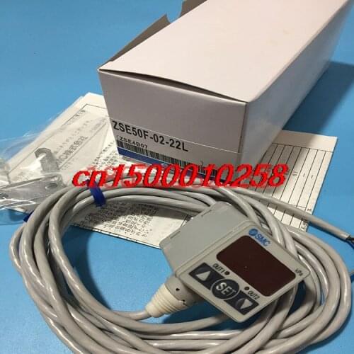 FREE SHIPPING ZSE50F-02-22L High precision digital pressure switch sensor