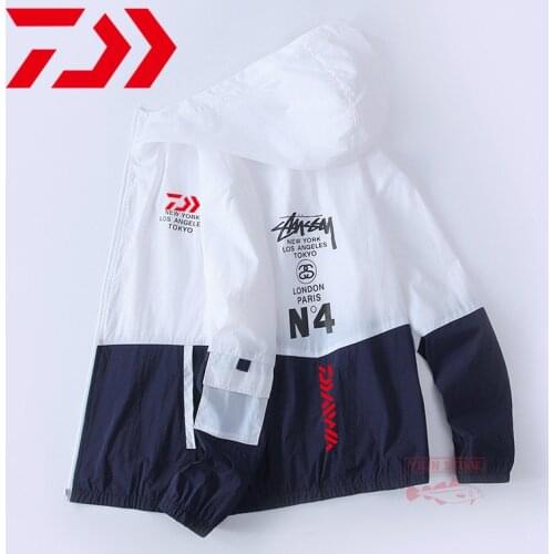 Daiwa Summer Lightweight Breathable Anti-UV and Sweat Fishing Jacket Comfortable Hooded Quick-drying Waterproof Fishing Shirt