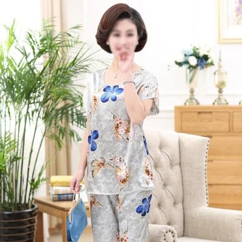 New Womens Sleepwear Comfortable Simulation Silk Short Sleeve Trousers Sleepwear Two-piece Set Women Home Suit Sleepwear