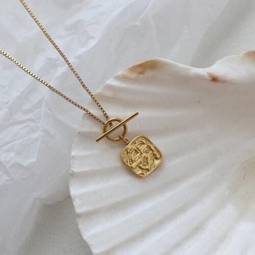Amaiyllis 18K Gold OT Buckle Clavicle Necklace pendants Gold Box Chain Square Pendants Necklace For Women Summer Jewellry