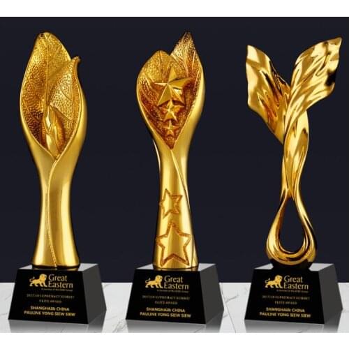 New style trophy childrens cup school students electroplate small plastic cup football trophy table tennis crafts Free engravi