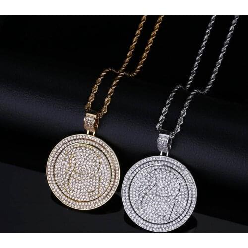 GUCY New Arrival Cubic Zircon QC Spinner Pendant Necklace Hip Hop Jewelry Iced Out Round Pendants Stainless Steel Chain Men Gift