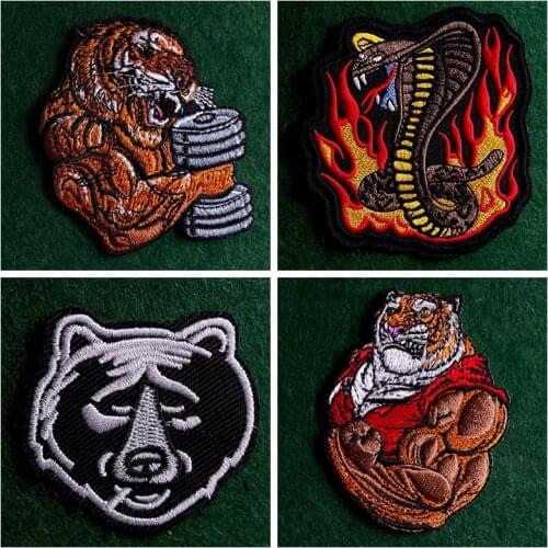 2PCs/Lot Tiger Bear Iron On Patches For Clothing Stickers DIY Animal Embroidered Patches On Clothes Stripes Badges On Jacket