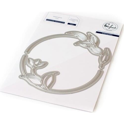 2020 Metal Cutting Dies lace Stencils New for DIY Scrapbooking Album Embossing Paper Card Crafts Template