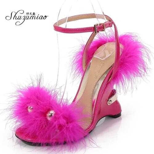 Shuzumiao Womens Sandals 2020 Summer Original Fashion New Word Wedges High Heels Net Red Pearl Buckle Plush Sandals Women Shoes