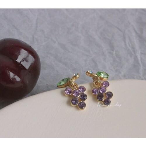 Origin Summer Korean Purple Rhinestone Grape Drop Earrings for Women Gold Color Alloy Fruit Hanging Earrings Holiday Jewelry
