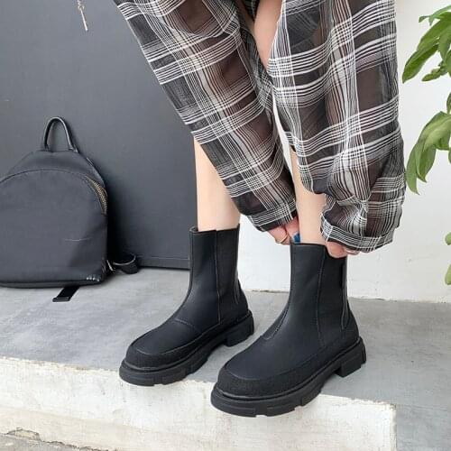 New Winter Boots 2021 Women Mid-calf Boots Cowhide Stitching Twill Chelsea Boots Women Casual Platform Shoes Zapatos De Mujer