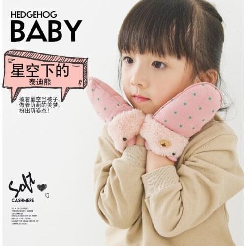 The new cute cartoon super soft suede gloves for children winter kids even pack thick gloves to 5-14 years old