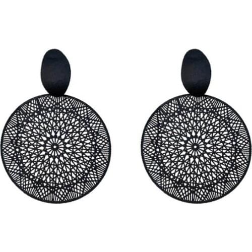 Punk Fashion Earrings Temperament New Sweet Elegant Black Circle Temperament Hollow Pattern Earrings Womens Clothing Black Stud