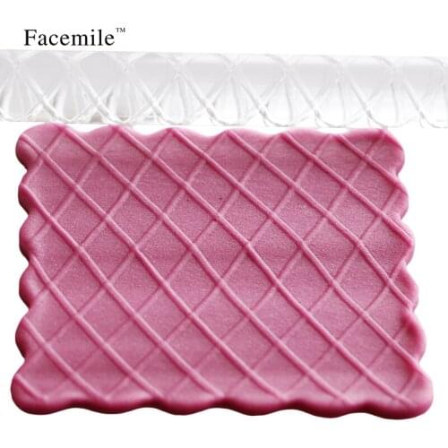 Facemile Rolling Pin Fondant Cake Decorating Roller Impression Pattern Roller diamond check Designed Rolling Pin 53-05