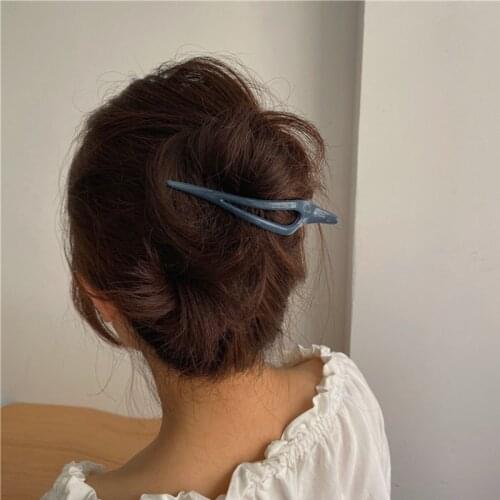 1PC New Comfortable Temperament Morandi Color Hairpin Big Size Hair Claw Clip Plastic Hair Crab Clamps Women Makeup Headwear