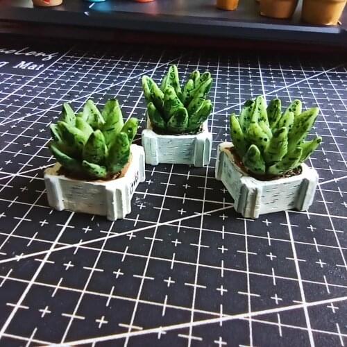 1pcs/lot Resin Simulation succulent plant white pot 23mm Ornaments Micro landscape Ornaments Home Gardening Decorations