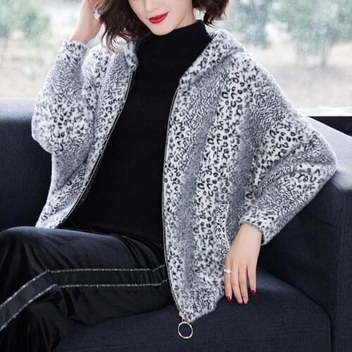 2021 Winter Thick Warm Teddy Coat Woman Long Sleeve Fluffy Hairy Fake Fur Jackets Female Leopard Pockets Plus Size Overcoat X285