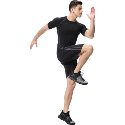 Sports sets gym suit man Trainning outfit Fitness bodybuilding Tops Compression motion shorts workout 2 piece gym-cloth men sets