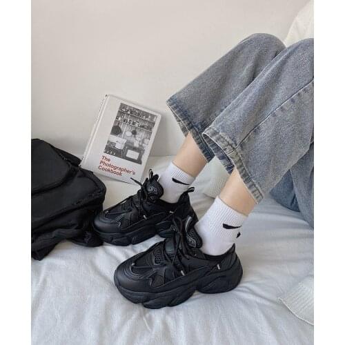 Womens spring and autumn 2021 new Korean version of the net red all-match thick-soled white casual sneakers comfortable