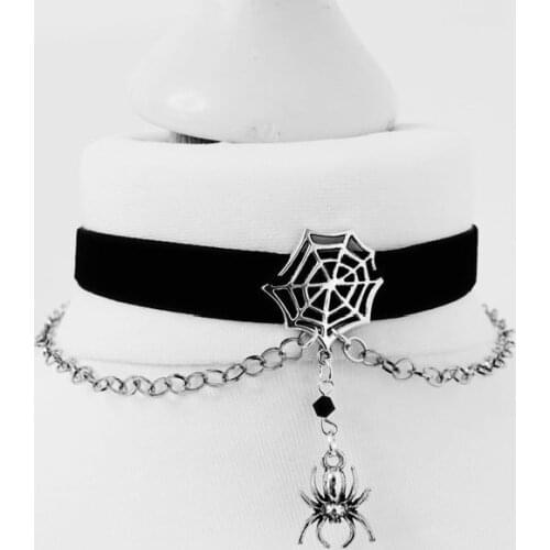 Punk Black Velvet Spiderweb Choker Spooky Hanging Spider Chain Necklace Webs Halloween Gothic Jewelry Creativity Women Gift
