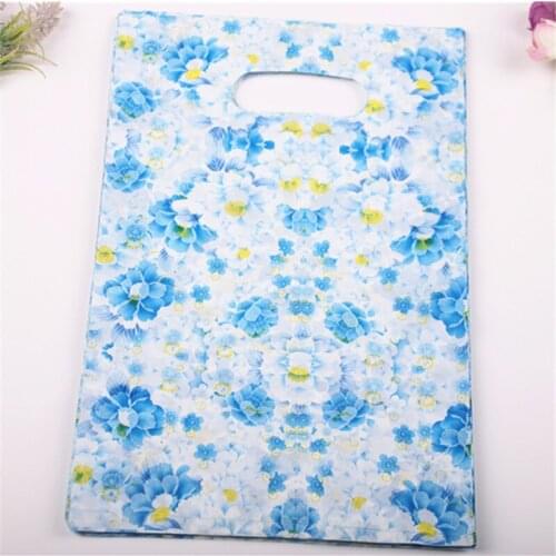 New Fashion Wholesale 100pcs/lot 20*30cm Luxury European Style Packaging Bags With Flower Plastic Shopping Gift Package Bags