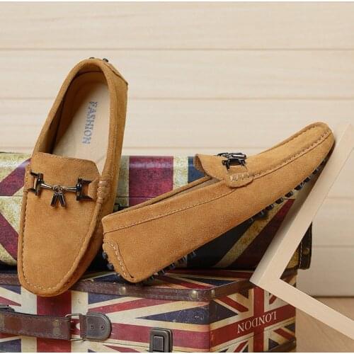 British Style Fashion Moccasins Men Casual Shoes Comfy Breathable Leather Loafers Men Brand Boat Shoes Flat Designer Suede Comfy