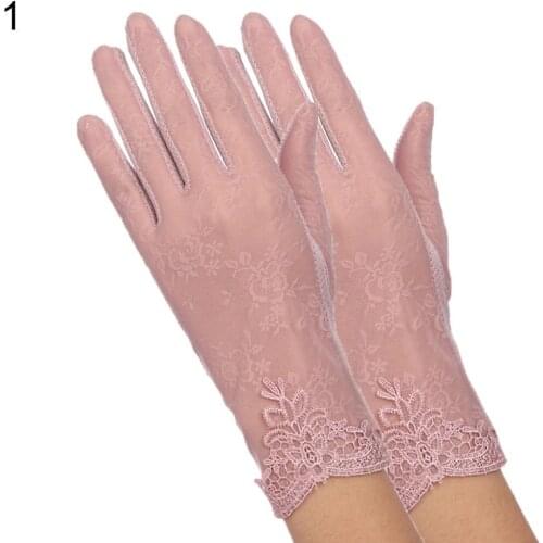 New Elegant Style Sun Protection Lace Hollow-Out Gloves Delicate Lace Jacquard Pattern Lace Gloves Bridal Wedding Accessories