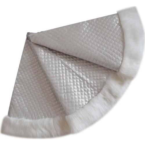 Sorrento 50" Silvery Diamond Quilted shiny metallic glitter Design Christmas tree skirt with faux fur border tree decoration